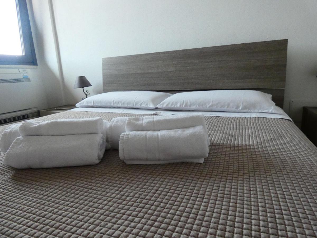 קאסטלסארדו B&B Madie מראה חיצוני תמונה