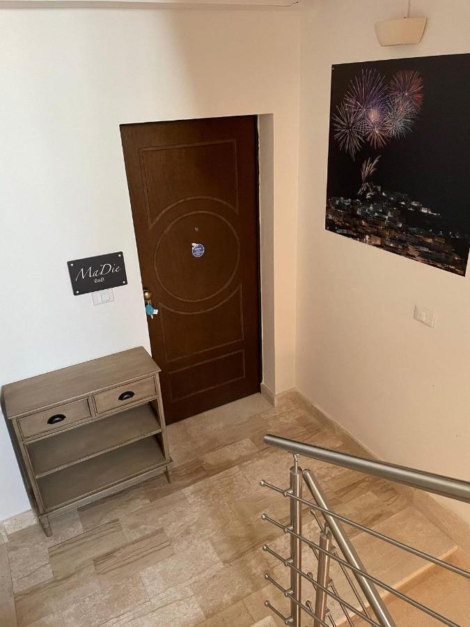 קאסטלסארדו B&B Madie מראה חיצוני תמונה