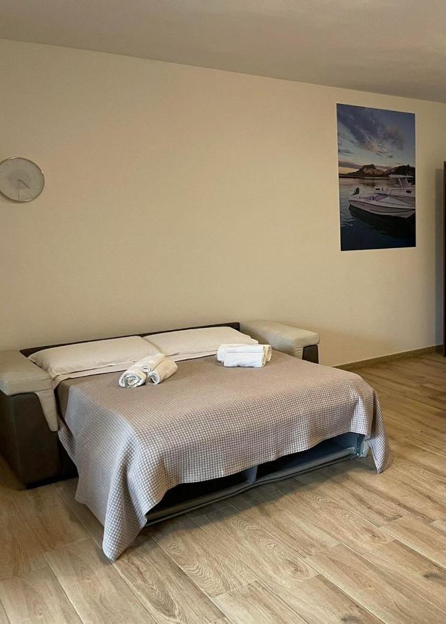 קאסטלסארדו B&B Madie מראה חיצוני תמונה